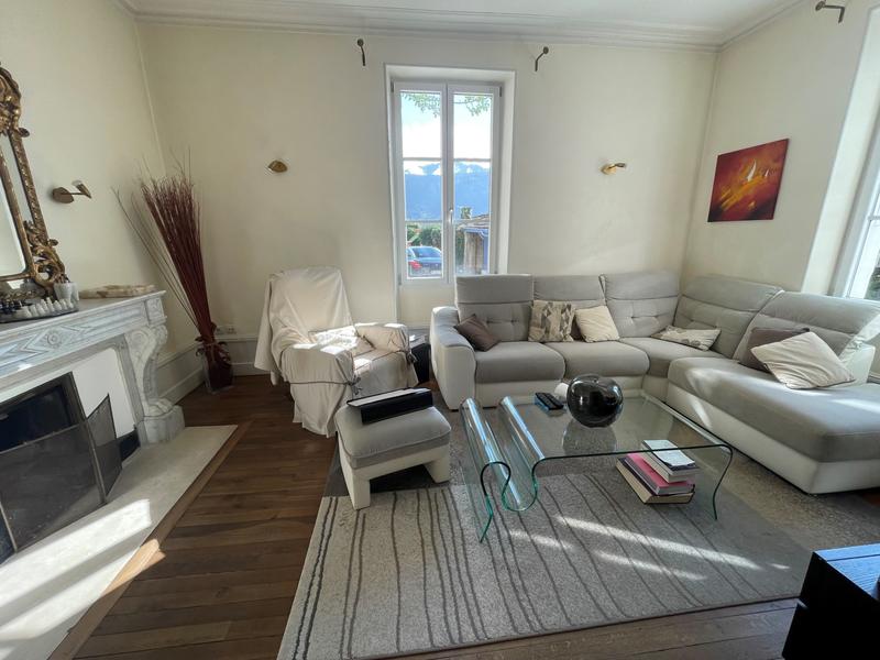 Maison - 436 m² - 11 pièces