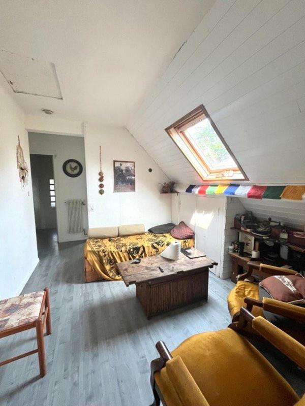 Maison - 170 m² - 9 pièces