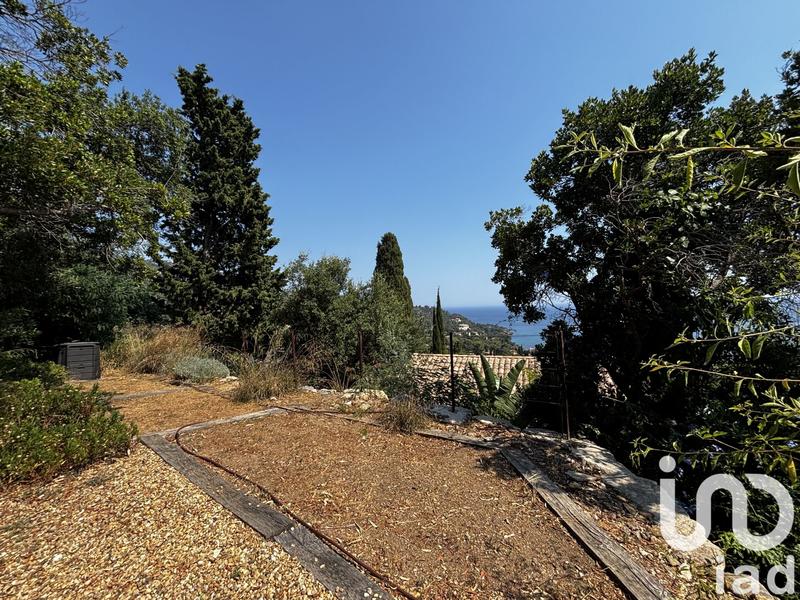 Maison - 194 m² - 6 pièces