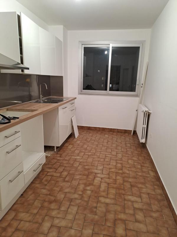 Appartement - 84 m² - 2 pièces