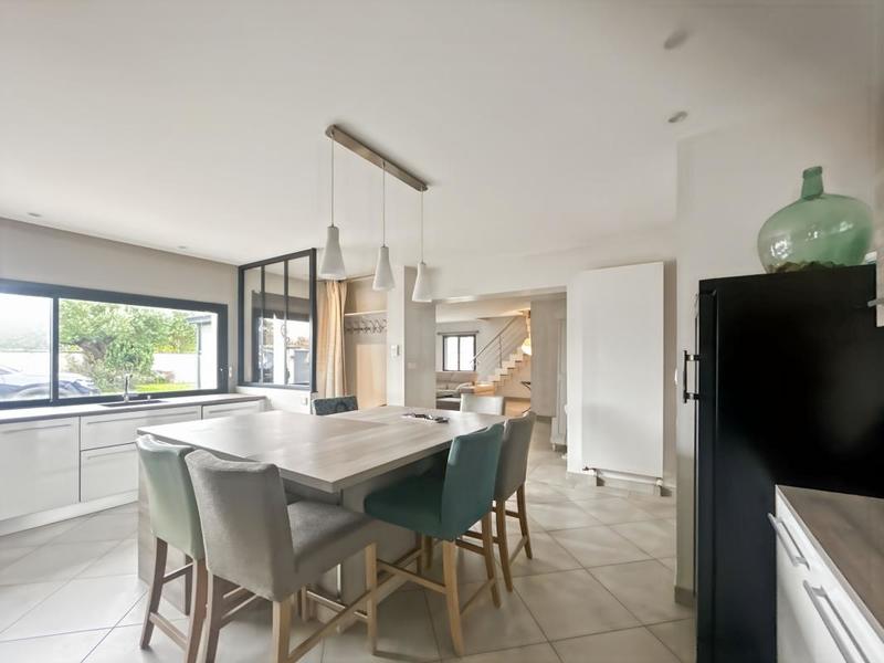 Maison - 145 m² - 4 pièces