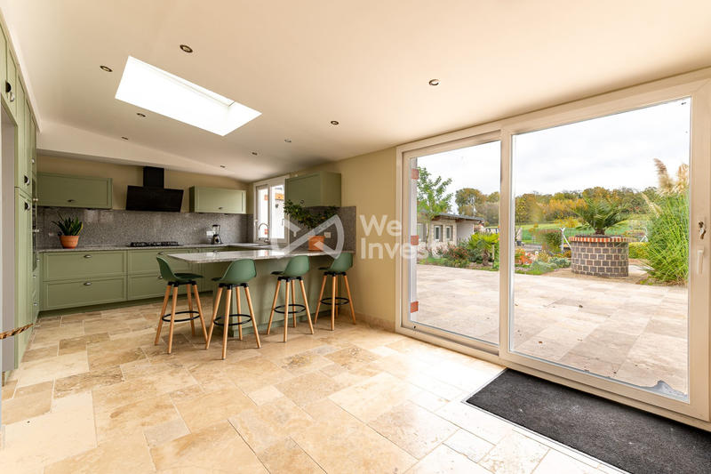 Maison ancienne - 250 m² - 9 pièces