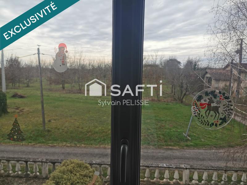 Maison - 230 m² - 9 pièces