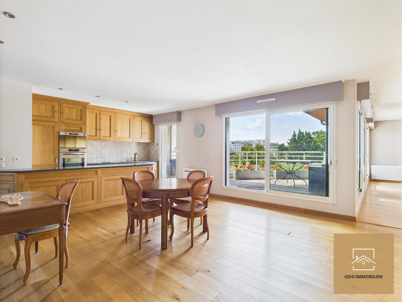 Appartement - 147 m² - 4 pièces