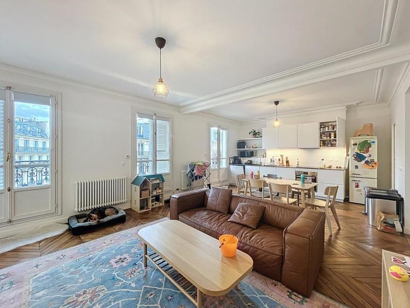 Appartement - 128 m² - 5 pièces