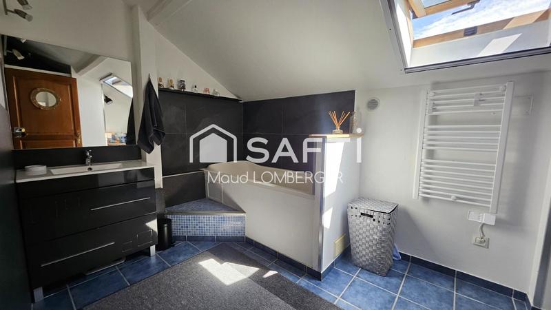 Appartement - 80 m² - 3 pièces