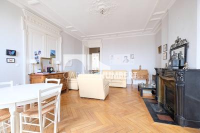 Appartement - 152 m² - 5 pièces