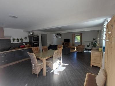 Maison en pierre - 126 m² - 4 pièces