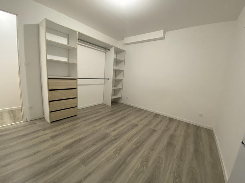 Appartement - 70 m² - 4 pièces