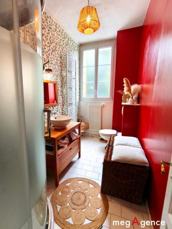 Maison ancienne - 183 m² - 6 pièces