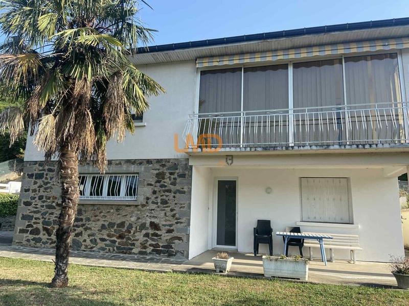 Maison - 151 m² - 7 pièces