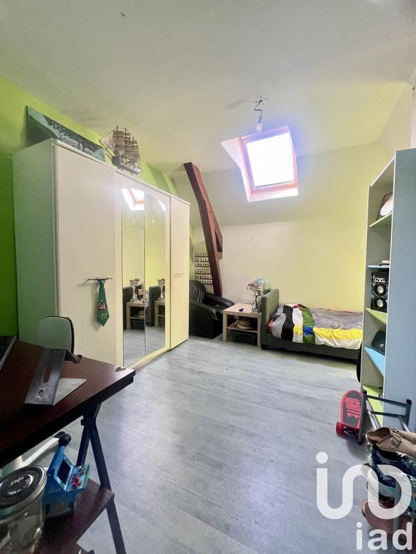 Maison - 227 m² - 7 pièces