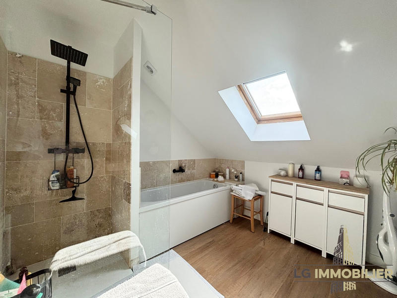 Maison - 106 m² - 4 pièces