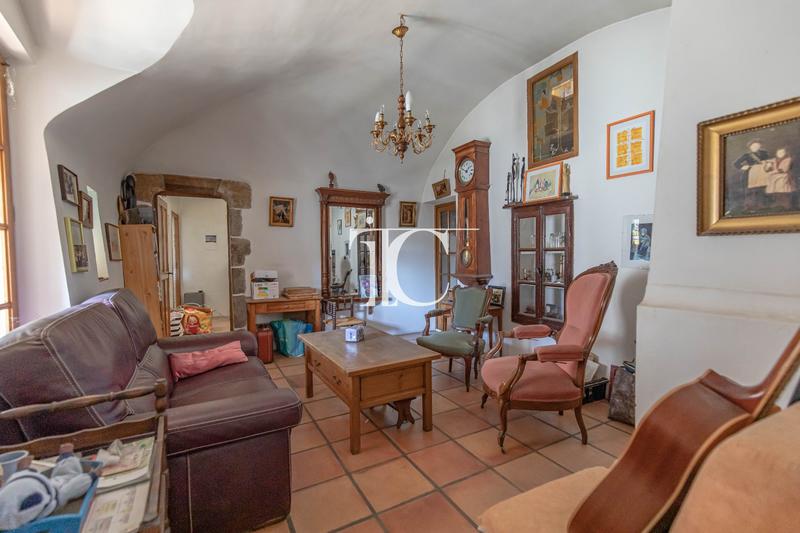 Maison de village - 170 m² - 7 pièces