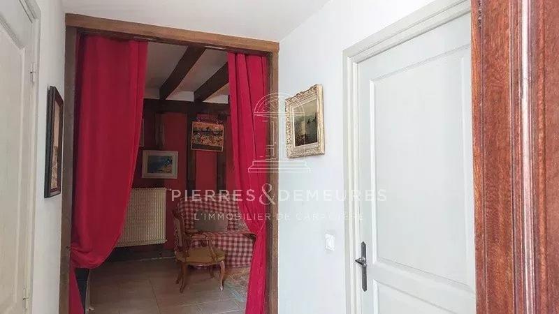 Ferme - 280 m² - 9 pièces