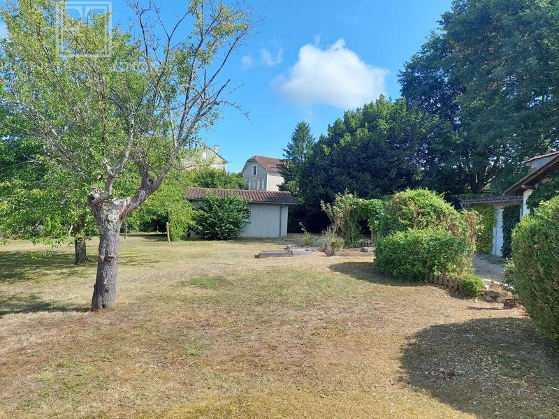 Maison - 103 m² - 7 pièces