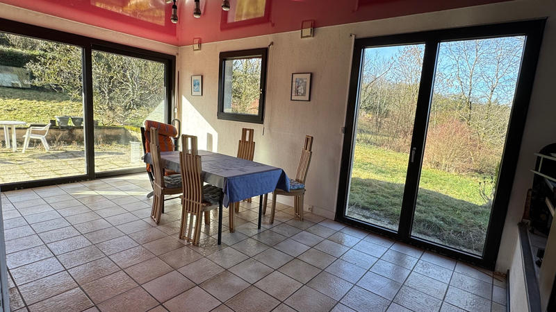 Maison - 170 m² - 5 pièces