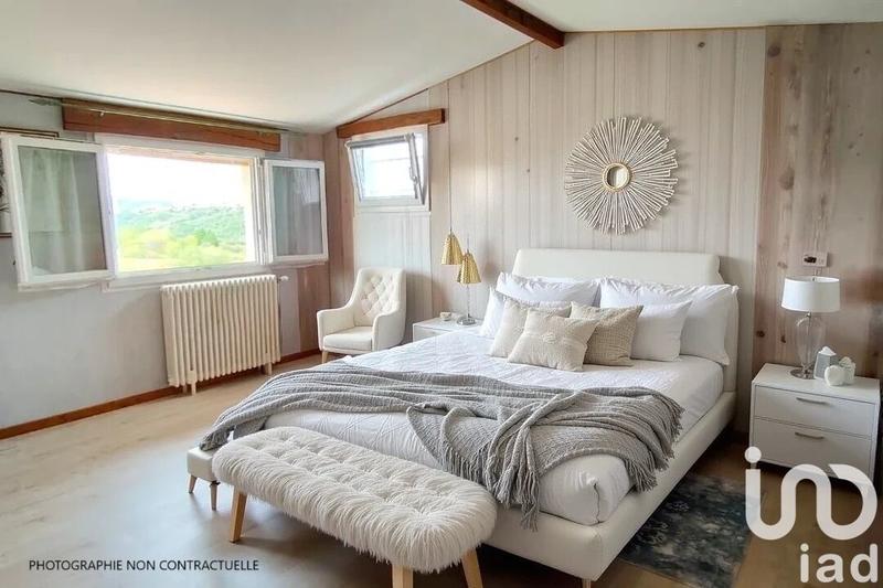 Maison - 128 m² - 5 pièces