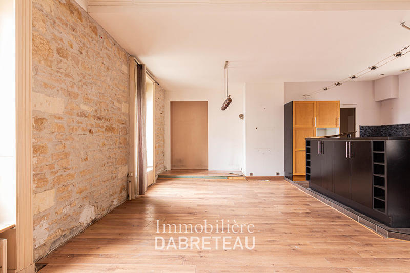 Maison - 181 m² - 5 pièces
