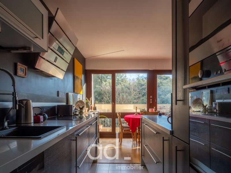 Appartement - 88 m² - 5 pièces