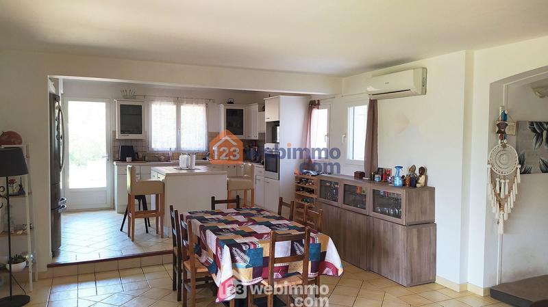 Maison - 320 m² - 10 pièces