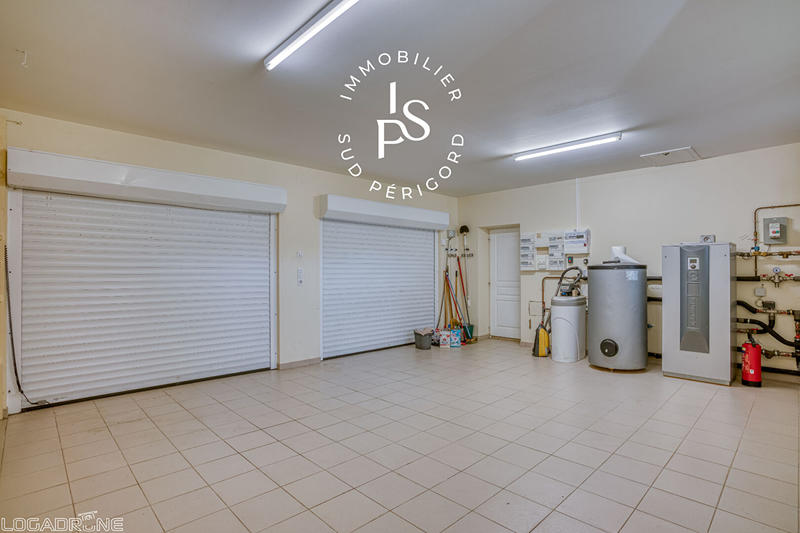 Maison - 178 m² - 5 pièces