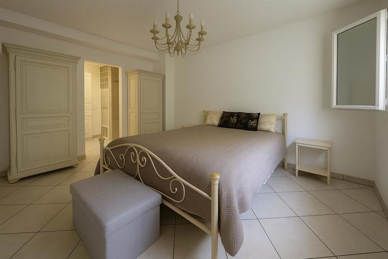 Villa - 145 m² - 6 pièces