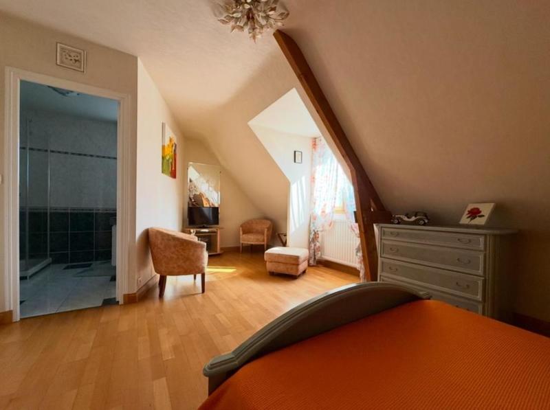 Maison - 254 m² - 12 pièces