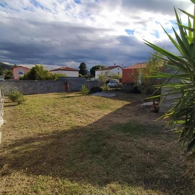 Terrain constructible - 303 m²