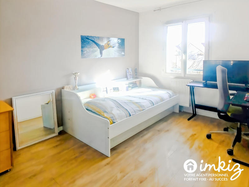 Maison - 136 m² - 6 pièces