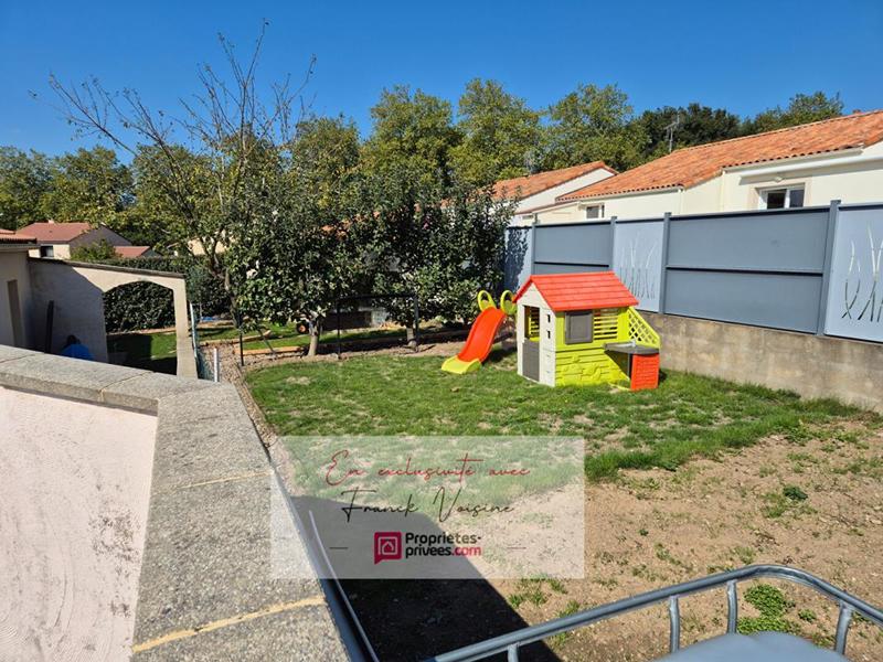 Maison - 121 m² - 7 pièces