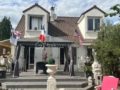 Pavillon - 150 m² - 6 pièces