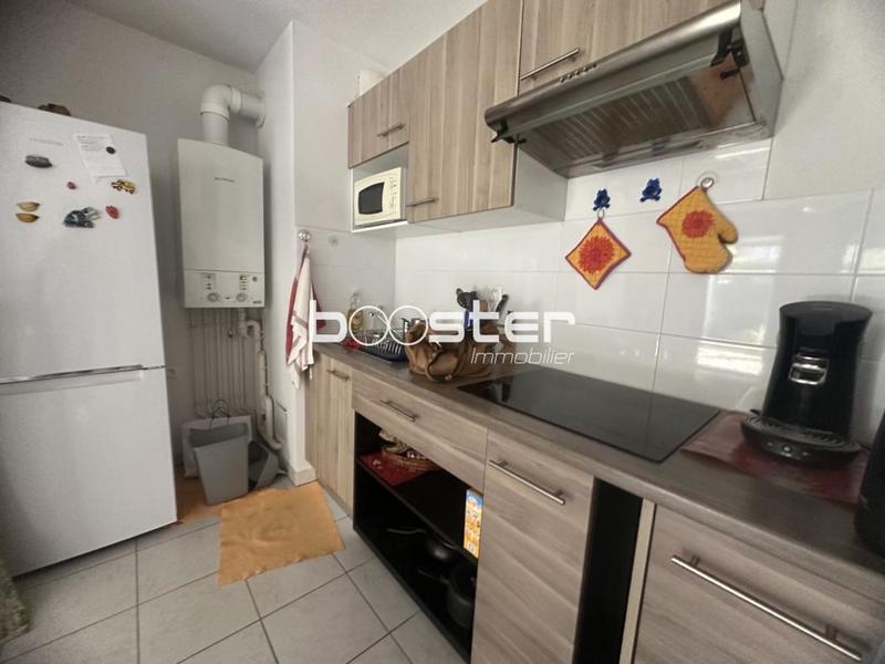 Appartement ancien - 64 m² - 3 pièces