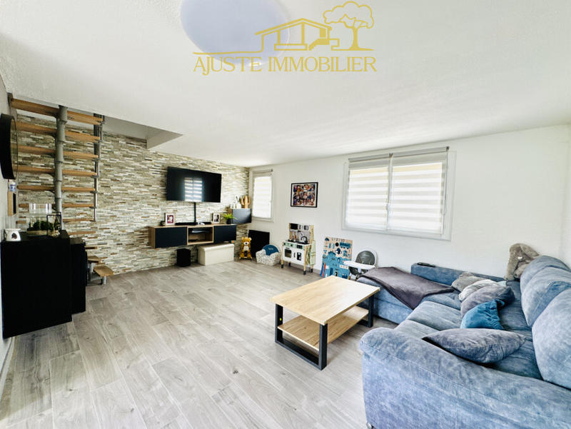 Appartement - 80 m² - 3 pièces