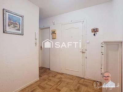Appartement - 84 m² - 4 pièces