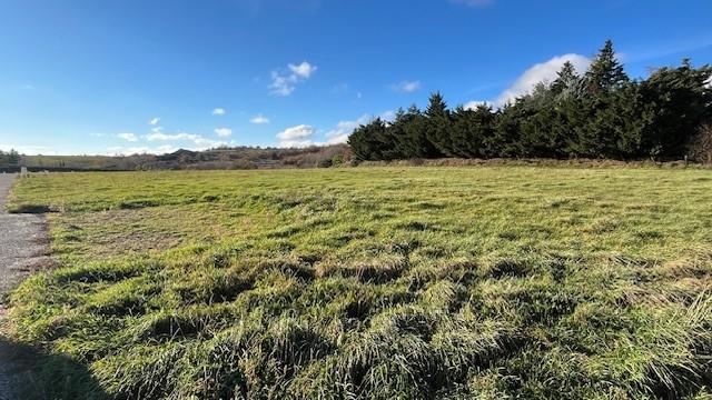 Terrain constructible - 1 673 m²