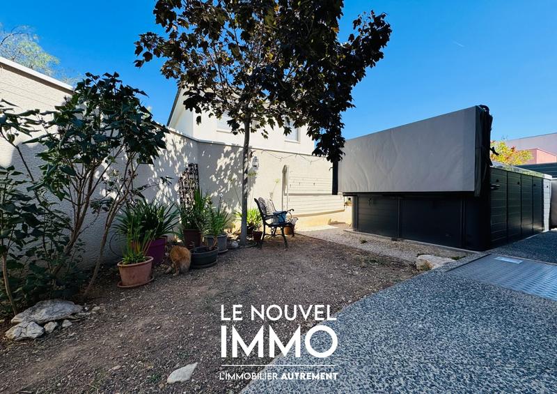 Maison - 92 m² - 3 pièces