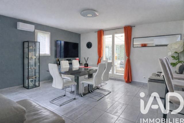 Maison - 104 m² - 6 pièces