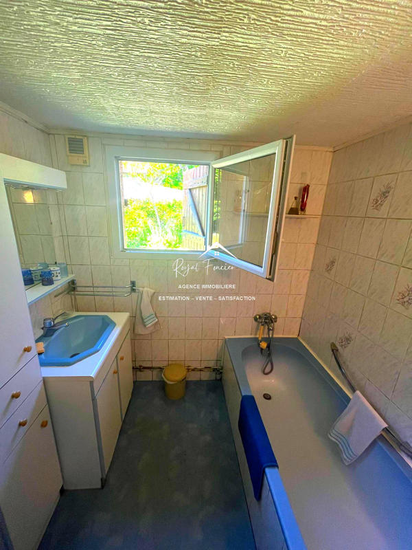 Maison ancienne - 137 m² - 9 pièces