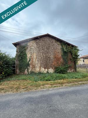 Maison - 240 m² - 2 pièces