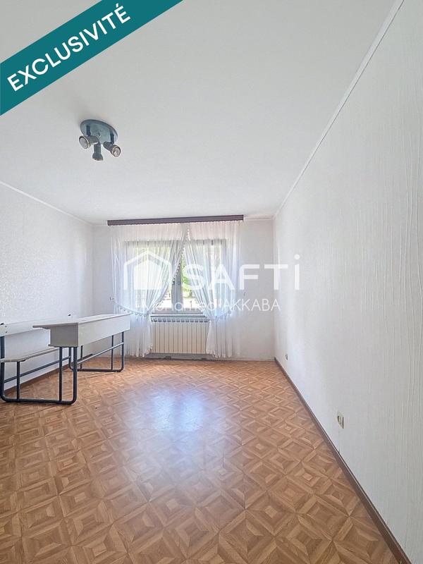 Maison - 212 m² - 6 pièces