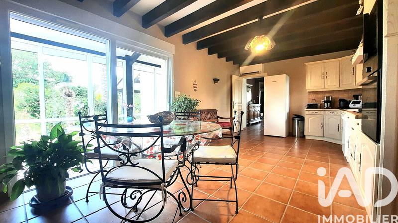 Maison - 187 m² - 5 pièces