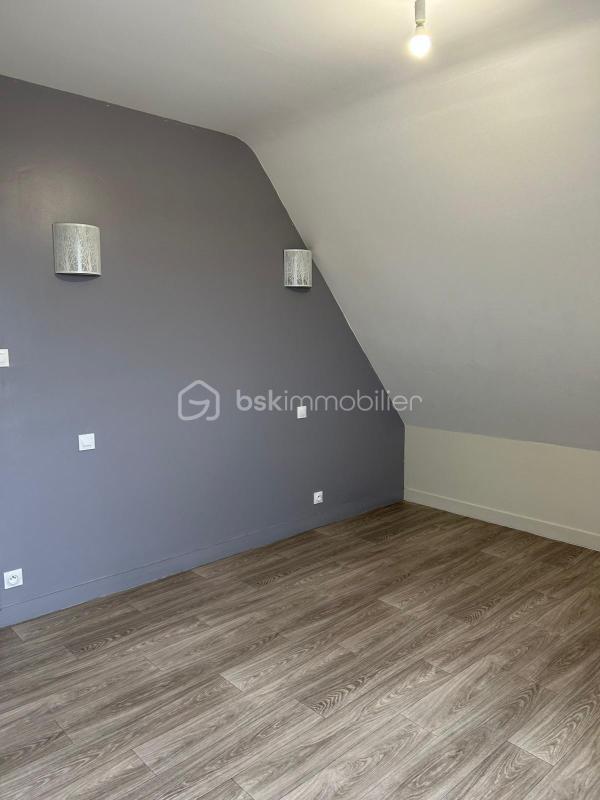 Pavillon - 130 m² - 7 pièces