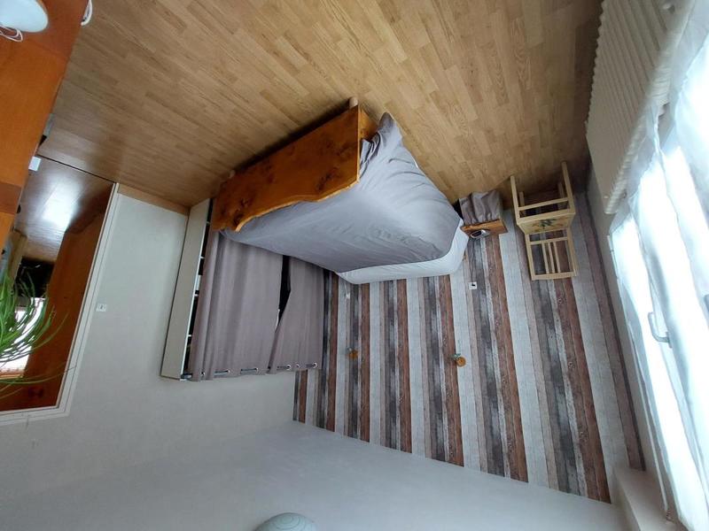 Maison traditionnelle - 167 m² - 7 pièces