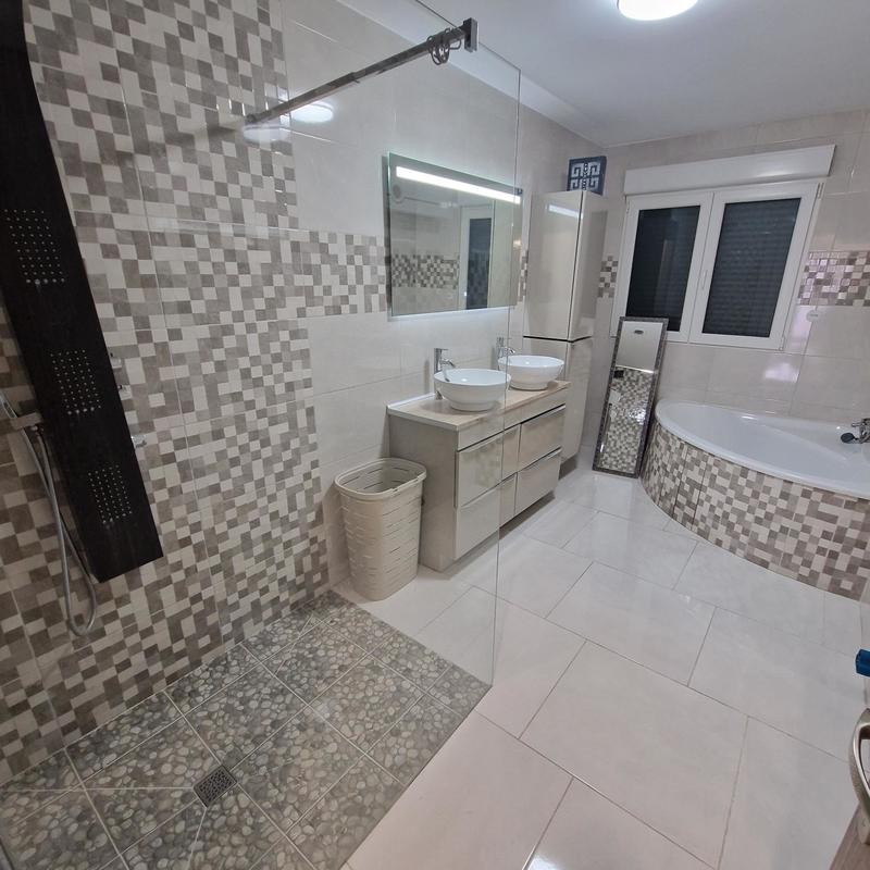 Maison - 87 m² - 3 pièces