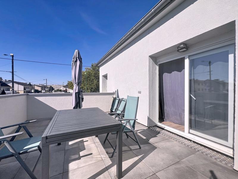 Maison - 110 m² - 4 pièces