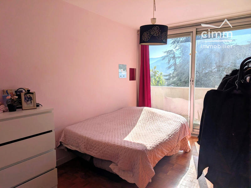 Appartement - 71 m² - 4 pièces