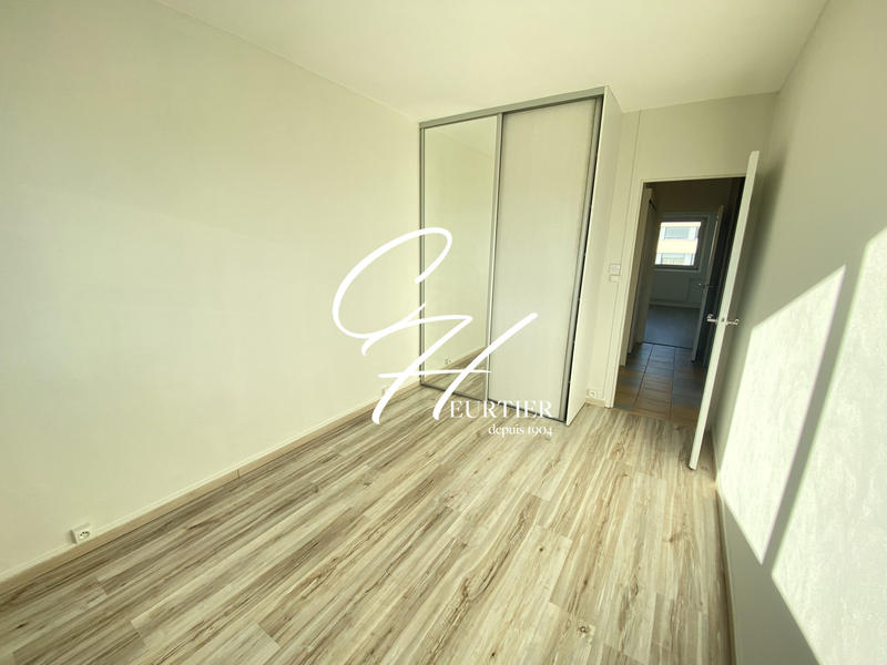 Appartement - 79 m² - 3 pièces