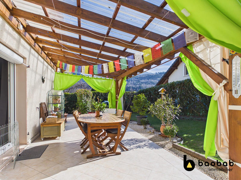 Maison - 91 m² - 4 pièces