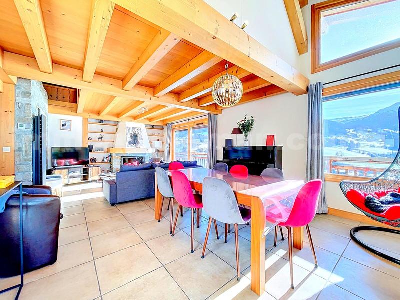 Châlet - 176 m² - 13 pièces